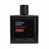 Uppercut Deluxe Aftershave Cologne 100ml é o aftershave perfeito para quem procura frescura, sofisticação e cuidado excepcional após o barbear. Inspirada na exclusiva fragrância “North”, criada pelo perfumista Jonathon Midgley, esta colónia distingue-se por uma combinação única de notas amadeiradas profundas e um toque cítrico vibrante. Ao abrires o frasco, vais logo sentir a frescura do mandarino, o caráter musgoso do patchouli e a riqueza envolvente das especiarias, compondo um aroma marcante, masculino e moderno que se destaca pela elegância. Família olfativa: amadeirada cítrica-aventureira, onde o frescor do mandarino e das notas cítricas encontra a riqueza especiada e o fundo robusto do patchouli, criando uma fragrância memorável e versátil. Detalhes sensoriais e experiência: Este aftershave possui uma textura suave e leve, de absorção rápida, deixando a pele confortável, macia e refrescada sem sensação pegajosa. O baixo teor alcoólico garante uma aplicação sem ardor e sem irritações, sendo perfeito até para as peles mais sensíveis. A fragrância é refrescante logo ao aplicar e permanece subtilmente ao longo do dia, garantindo uma sensação duradoura de bem-estar e distinção.