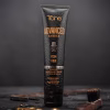 TAHE - ADVANCED BARBER CERA CAPILAR Nº304 FIBER 100ML Cera capilar fibrosa Acabamento natural. Proporciona uma fixação forte e flexível com um acabamento natural. Define, texturiza e confere densidade ao cabelo sem deixa-lo pesado. Ideal para cortes com movimento. Não deixa resíduos.  Aplicar uma pequena quantidade de cera, do tamanho de uma avelã, na palma das mãos e bata ligeiramente para que se produzam as fibras que iremos deixando cair sobre o cabelo. Dividir as fibras com os dedos pelo cabelo, à medida que vamos dando forma ao penteado. Para um maior controle do penteado em cabelos rebeldes e abundantes, aplicar uma quantidade adicional na palma das mãos, aquecer até que se misture completamente e aplicar dando forma. Pode-se aplicar, em cabelo seco ou húmido. Evitar o contacto com os olhos.