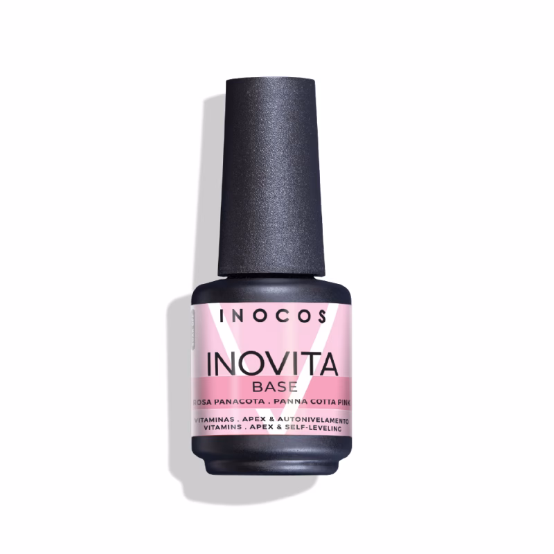 INOCOS - Base INOVITA Rosa Panacota Base INOVITA com complexo vitamínico rico em retinol. REF. 91.18.490 Base INOVITA INOCOS Rosa Panacota A Base INOVITA Rosa Panacota é um produto 3 em 1: base, cor e fortalecedor.  A sua textura de viscosidade média permite realizar pequenas extensões. Detalhes: Quantidade: 15 ml Cor: Rosa Panacota A sua fórmula contém um complexo vitamínico cuidadosamente selecionado com Inositol, Retinol (Vitamina A), Óleo de Sementes de Roseira Brava e Extrato de Castanha da Índia. É ideal para unhas finas, fracas ou quebradiças, pois oferece um reforço estrutural enquanto cuida da saúde da unha natural.