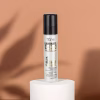 TAHE - Sérum capilar selante da cutícula Laminate Gold Sistema de alisamento laminar Efeito ziper, já que une as escamas do cabelo, protegendo o laminado cuticular do tratamento Laminate Gold Professional System, como resultado conseguimos um cabelo com muito brilho e uma suavidade infinita. Protetor térmico. Com o cabelo seco, aplicar 2 a 4 dosagens na palma da mão e distribuir de meios a pontas. Pentear para distribuir de forma homogénea por todo o cabelo. Não passar por água.